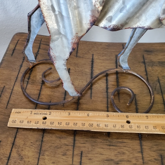 Metal Moose Sculpture - Picture 9 of 10